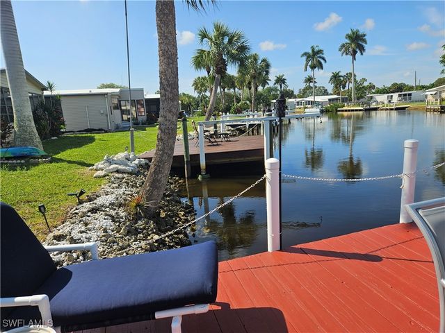 45 Aquamarine AVE 45Q, Naples, FL 34114