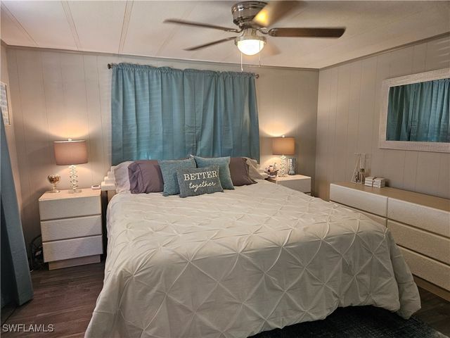 45 Aquamarine AVE 45Q, Naples, FL 34114