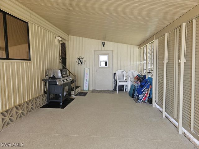 45 Aquamarine AVE 45Q, Naples, FL 34114