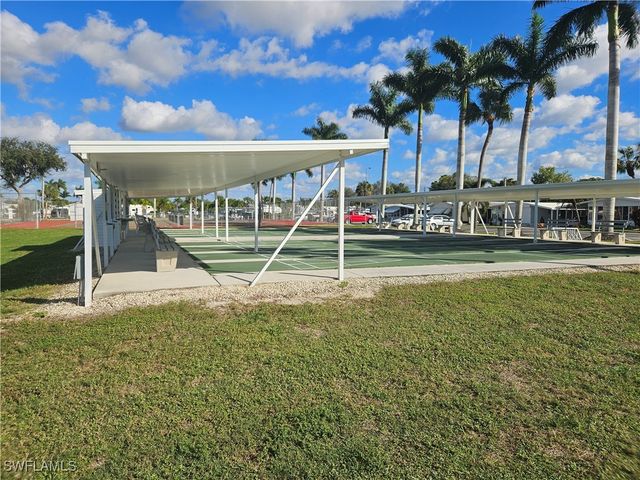 45 Aquamarine AVE 45Q, Naples, FL 34114