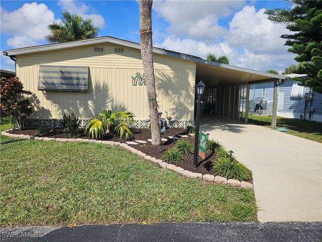 45 Aquamarine AVE 45Q, Naples, FL 34114