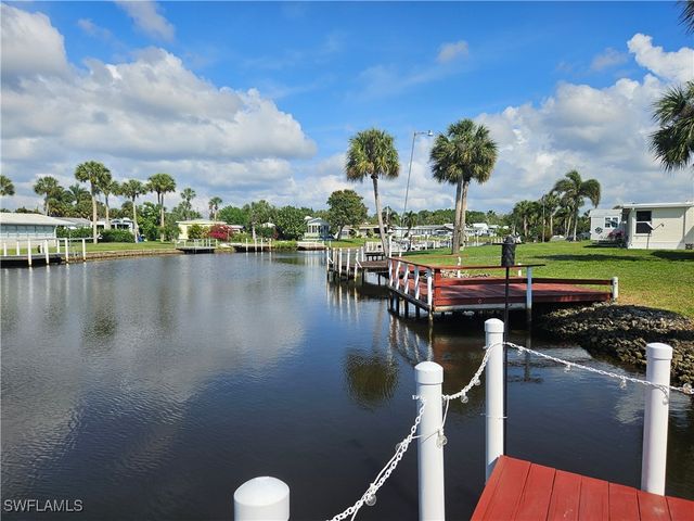 45 Aquamarine AVE 45Q, Naples, FL 34114