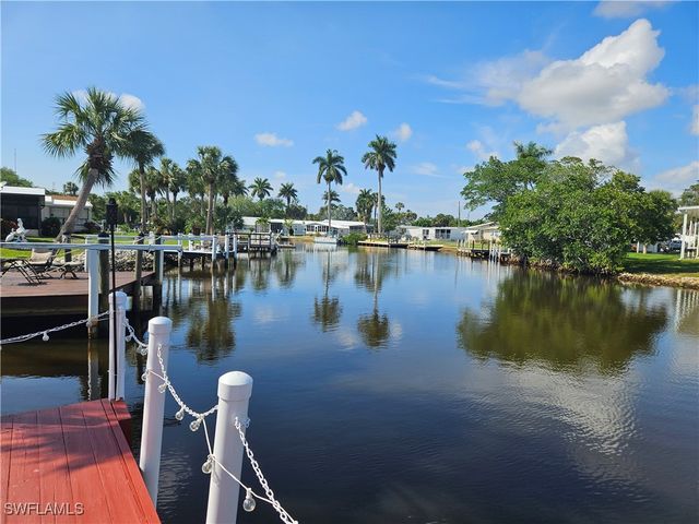 45 Aquamarine AVE 45Q, Naples, FL 34114