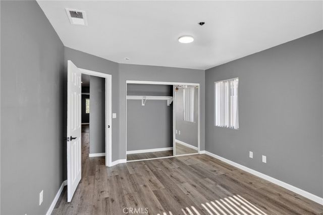 9354 Burnet 105, North Hills, CA 91343