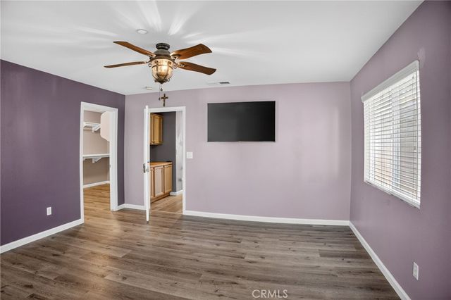 9354 Burnet 105, North Hills, CA 91343