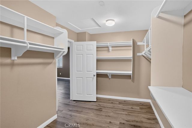 9354 Burnet 105, North Hills, CA 91343