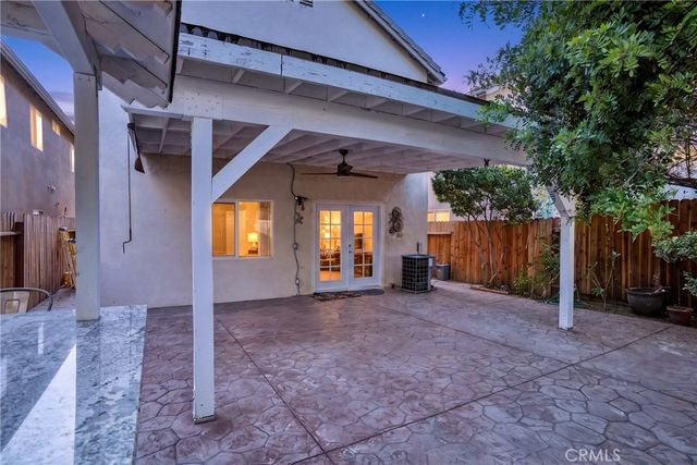 9354 Burnet 105, North Hills, CA 91343
