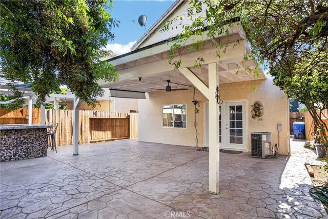 9354 Burnet 105, North Hills, CA 91343