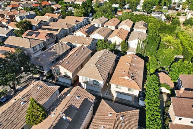 9354 Burnet 105, North Hills, CA 91343
