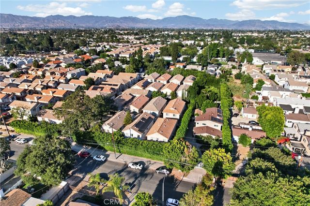 9354 Burnet 105, North Hills, CA 91343