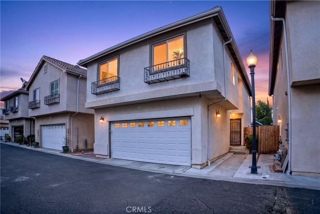 9354 Burnet 105, North Hills, CA 91343