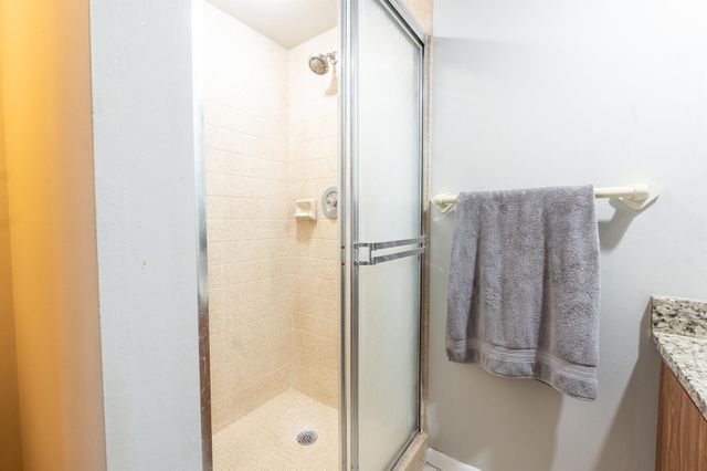 2604 26th Way, West Palm Beach, FL 33407