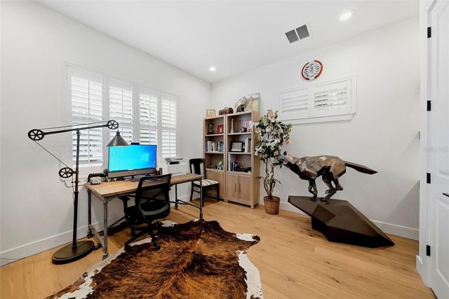 3508 W EUCLID AVENUE, Tampa, FL 33629