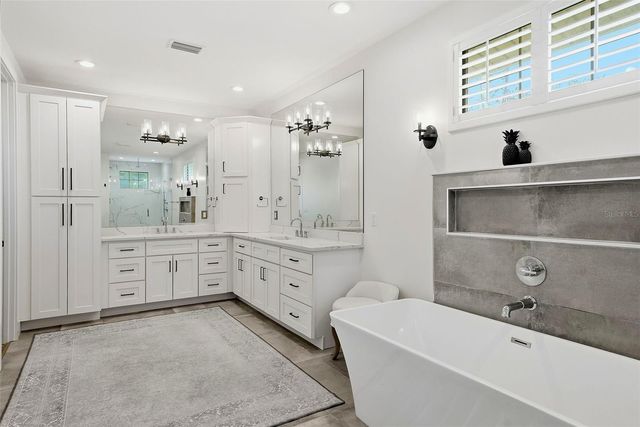 3508 W EUCLID AVENUE, Tampa, FL 33629