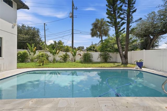 3508 W EUCLID AVENUE, Tampa, FL 33629