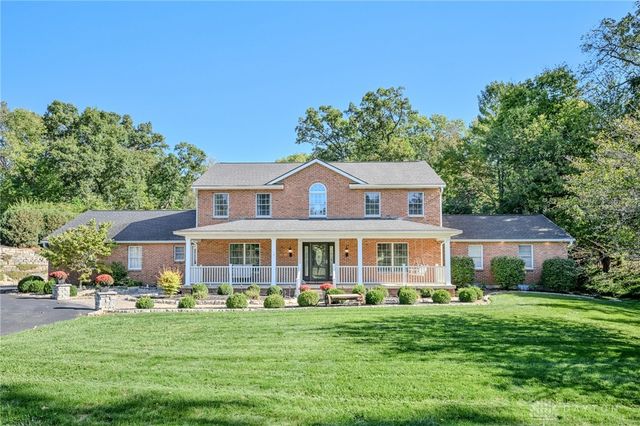 224 Roscommon Drive, Springfield, OH 45503