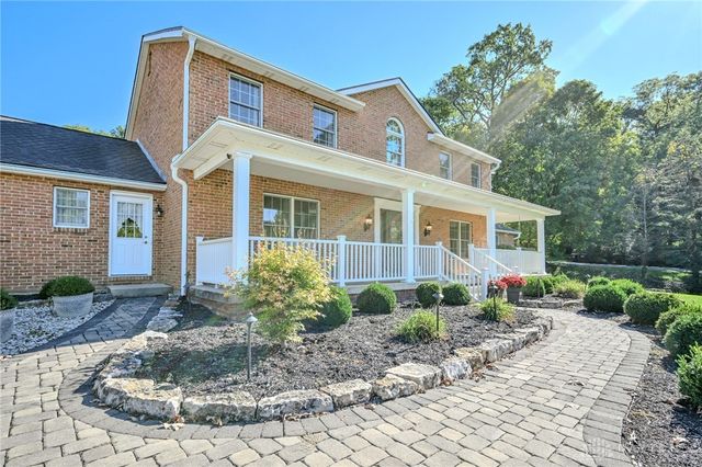 224 Roscommon Drive, Springfield, OH 45503