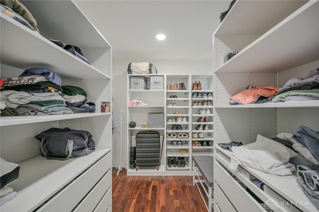 224 Roscommon Drive, Springfield, OH 45503