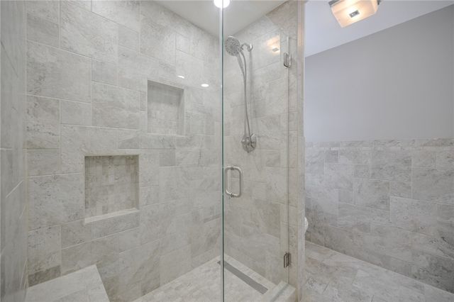 224 Roscommon Drive, Springfield, OH 45503