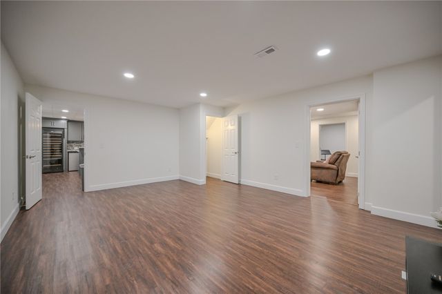 224 Roscommon Drive, Springfield, OH 45503