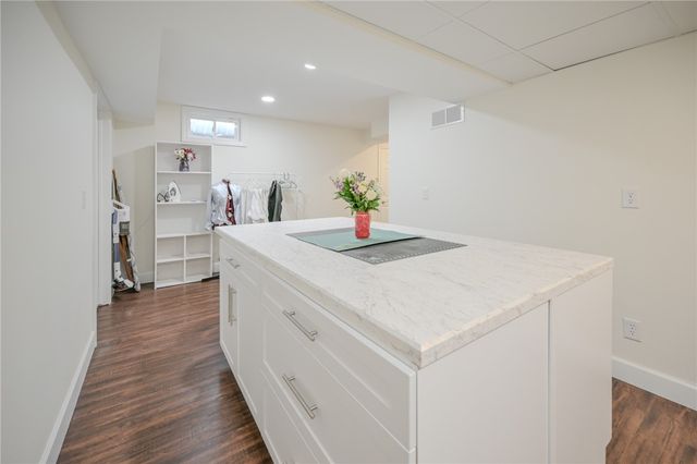 224 Roscommon Drive, Springfield, OH 45503