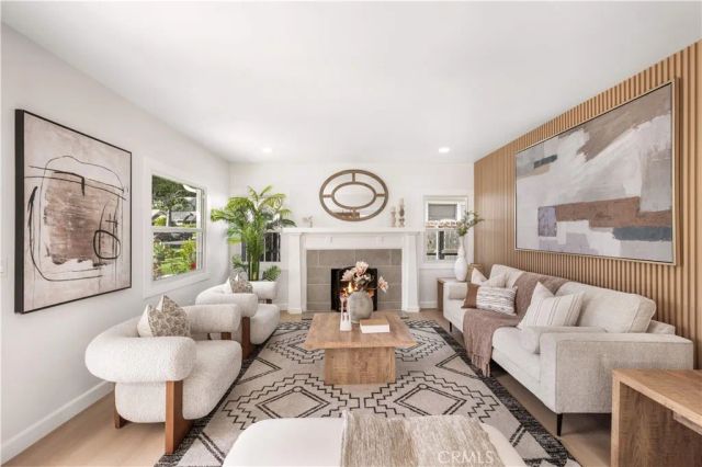 1166 North El Molino Avenue, Pasadena, CA 91104