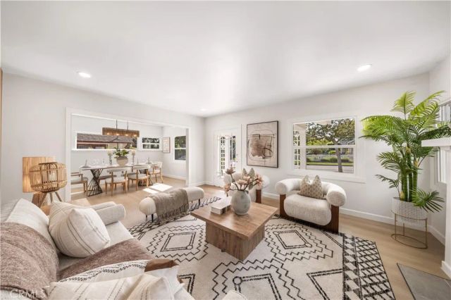 1166 North El Molino Avenue, Pasadena, CA 91104
