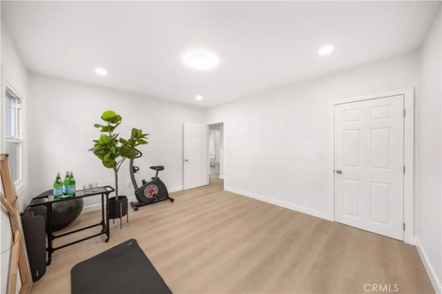 1166 North El Molino Avenue, Pasadena, CA 91104