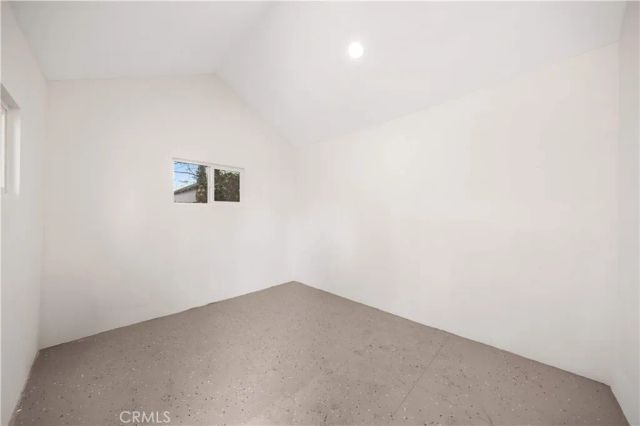 1166 North El Molino Avenue, Pasadena, CA 91104