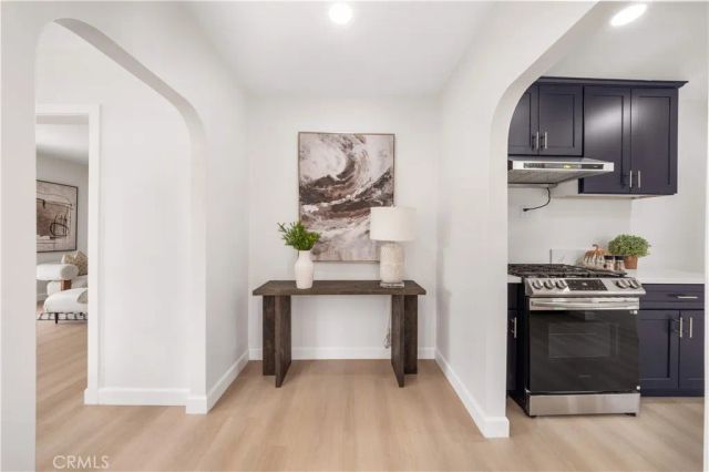 1166 North El Molino Avenue, Pasadena, CA 91104