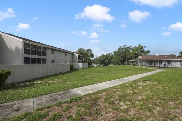 1412 OAK PLACE J, Apopka, FL 32712