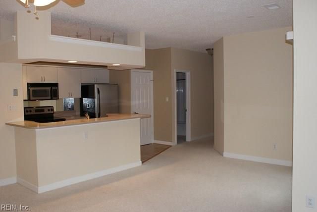 2312 Beach Haven Dr Apt 202, Virginia Beach, VA 23451