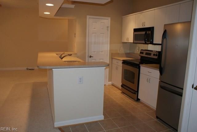 2312 Beach Haven Dr Apt 202, Virginia Beach, VA 23451