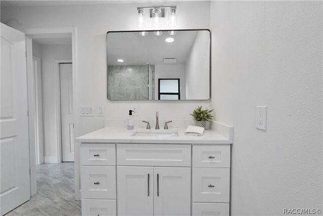 5012 S Deepwater Point, Homosassa, FL 34448