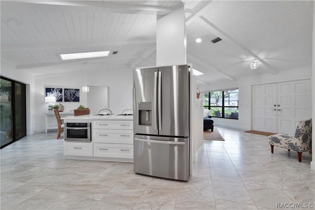 5012 S Deepwater Point, Homosassa, FL 34448