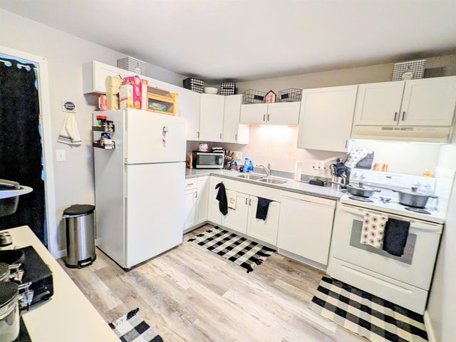 303 Elizabeth Street, Alma, MI 48801