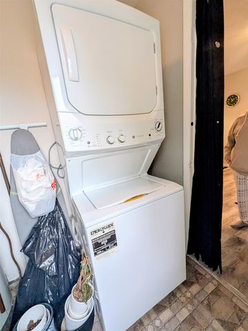 303 Elizabeth Street, Alma, MI 48801