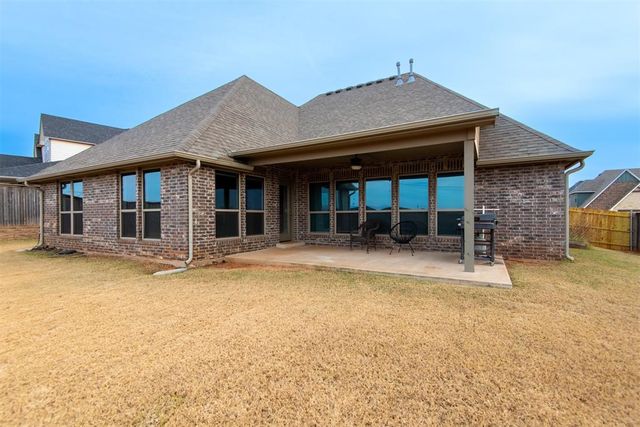 8517 Maple Creek Road, Arcadia, OK 73007