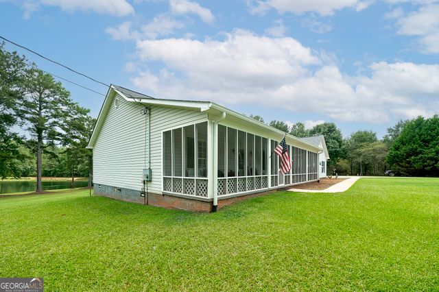 926 Perkins Road, Milner, GA 30257