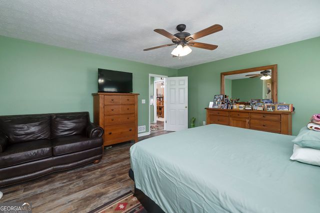 926 Perkins Road, Milner, GA 30257