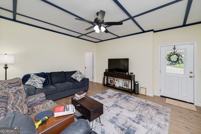 926 Perkins Road, Milner, GA 30257