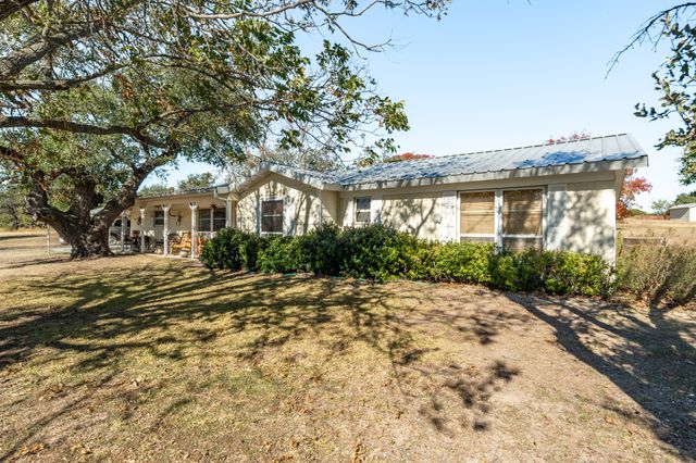 5777 County Road 309 (1), Cranfills Gap, TX 76637