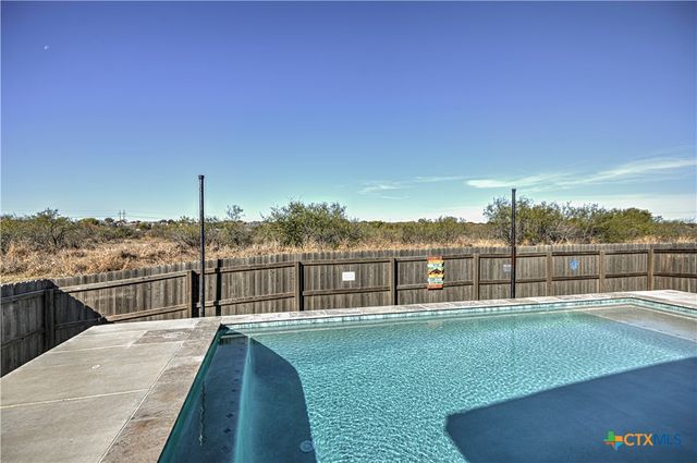 1924 Hayes Street, Temple, TX 76502