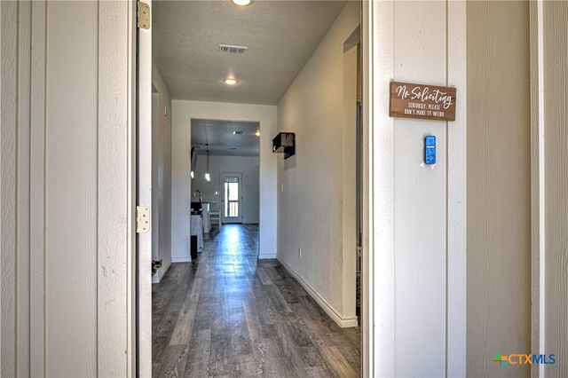 1924 Hayes Street, Temple, TX 76502