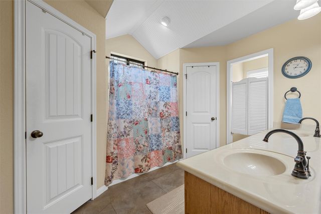 900 W Elizabeth Drive, Robinson, TX 76706