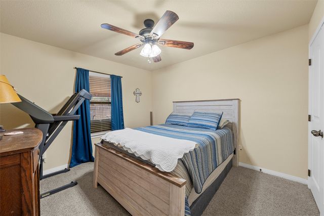 900 W Elizabeth Drive, Robinson, TX 76706