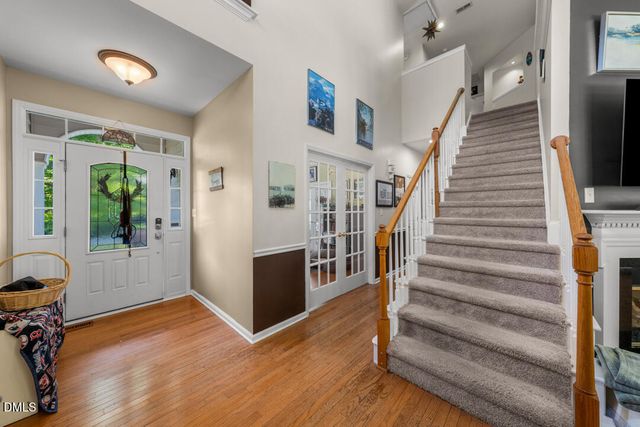 909 Kennesaw Court, Hillsborough, NC 27278