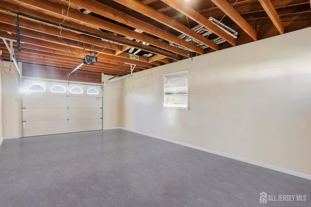 24 Frederick Avenue, Colonia, NJ 07067