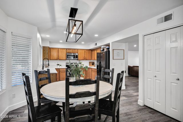 4314 E HARVARD Avenue, Gilbert, AZ 85234