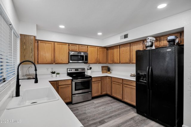 4314 E HARVARD Avenue, Gilbert, AZ 85234